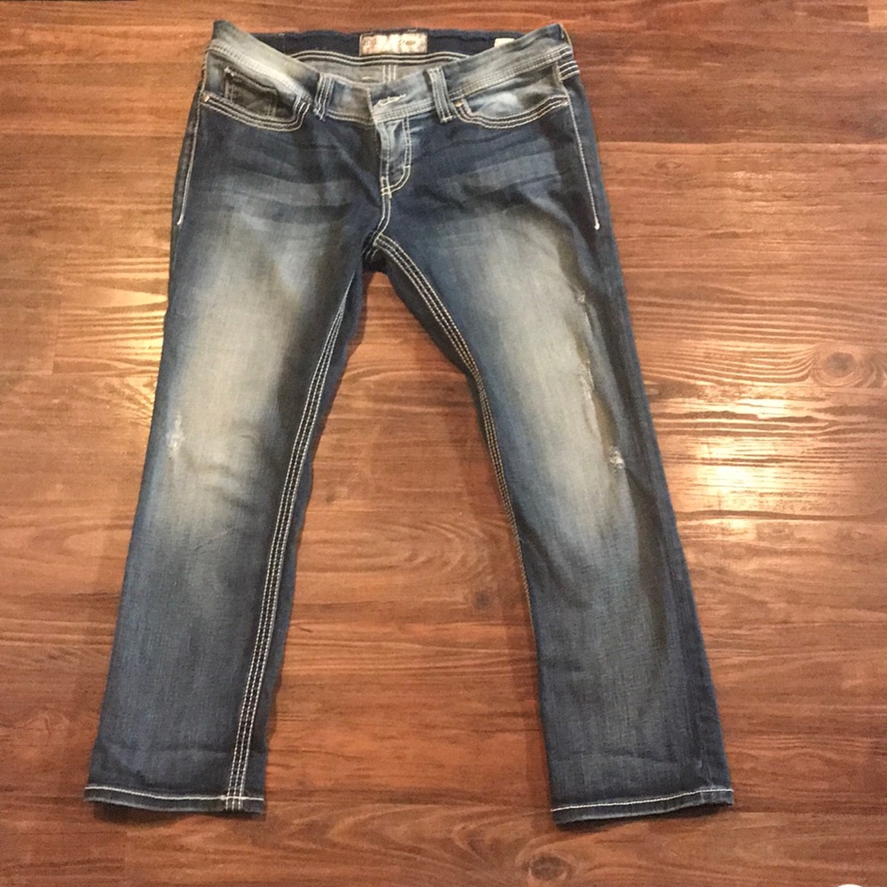 BKE Stella Cropped Jeans - Size 32 LIKE NEW
